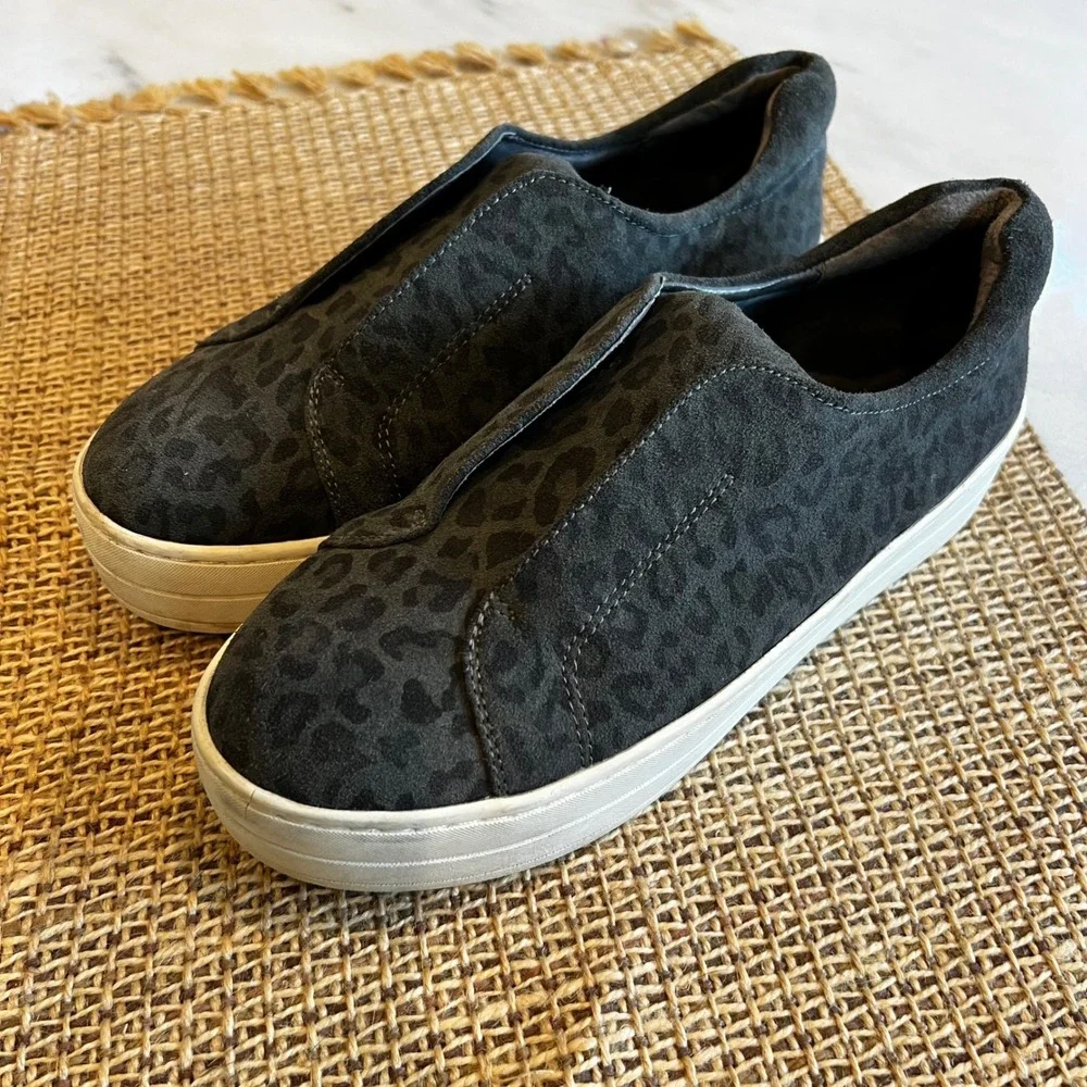 J/Slides NYC Women's Leopard Print Suede‎ Leather Slip On Sneakers 7.5